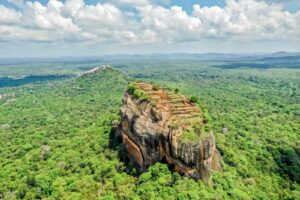 Sri Lanka in 10 Days – Honeymoon Tour for Couples – A Romantic Escape in Sri Lanka