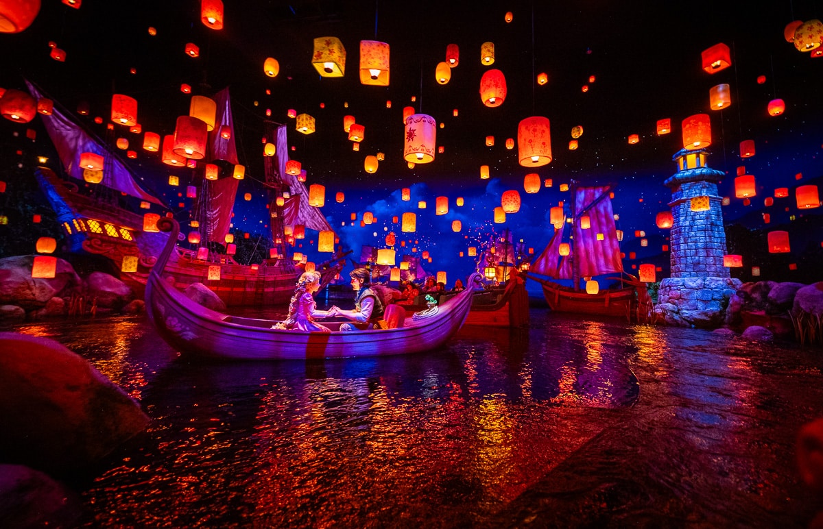 Japan in 10 Days – From Tokyo Disneyland to Universal Studios Japan